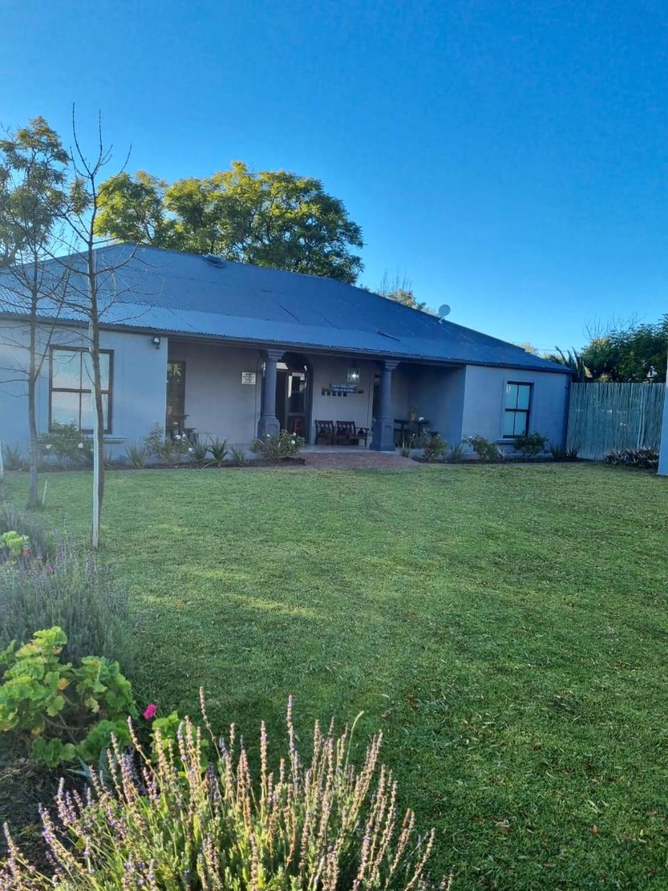 The Merino Guest House Beaufort West Exterior foto